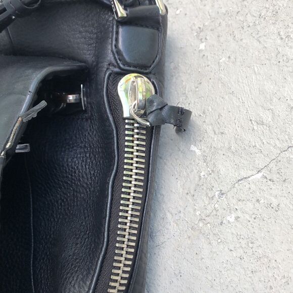 Mackage silhouette bag  - Picture 5 of 9